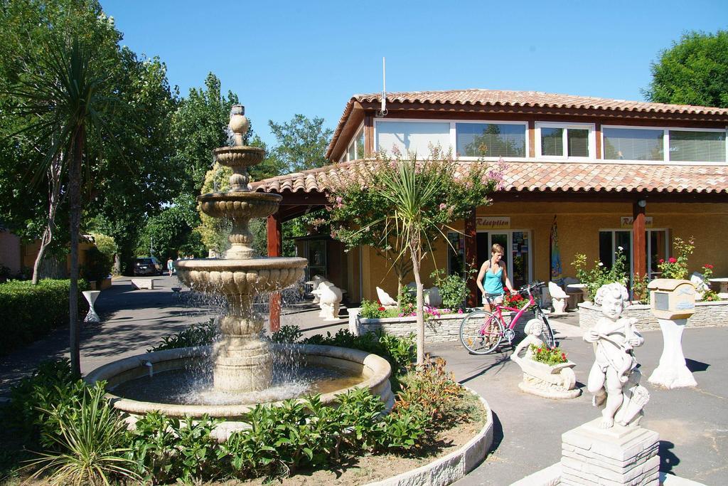 Camping Resort Les Champs Blancs Agde Kültér fotó