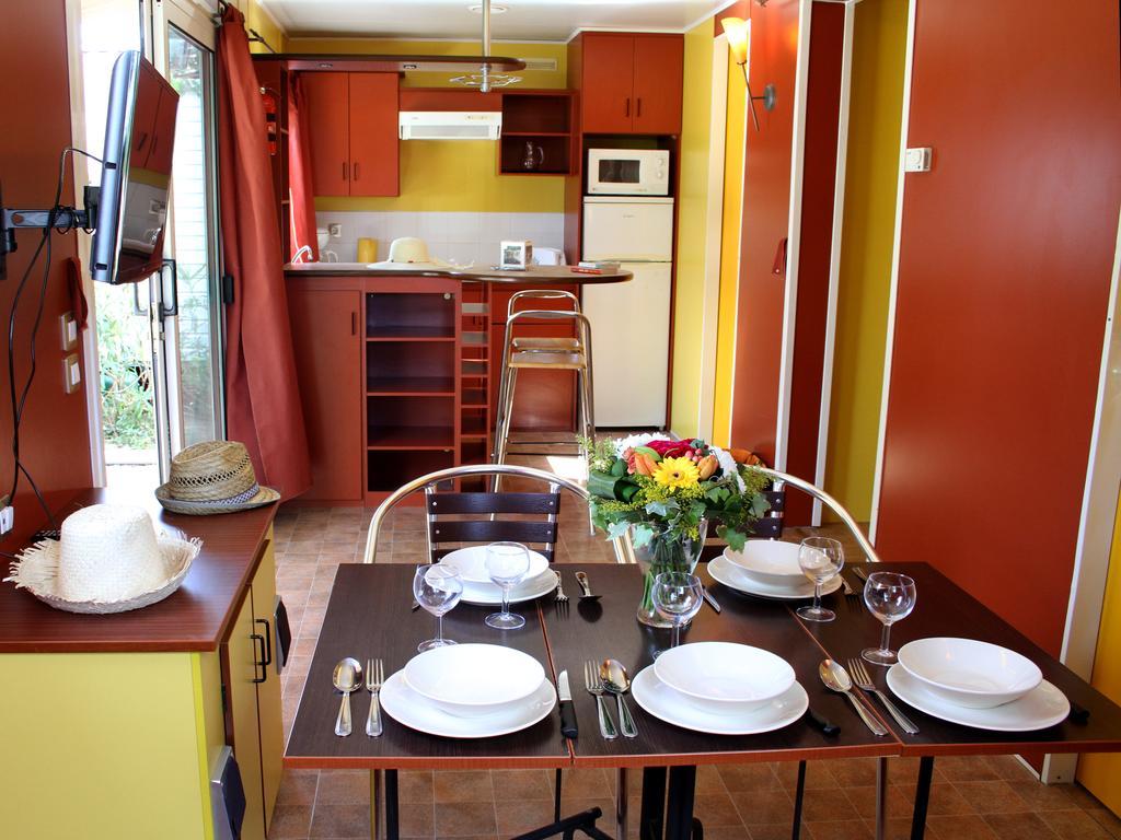 Camping Resort Les Champs Blancs Agde Kültér fotó